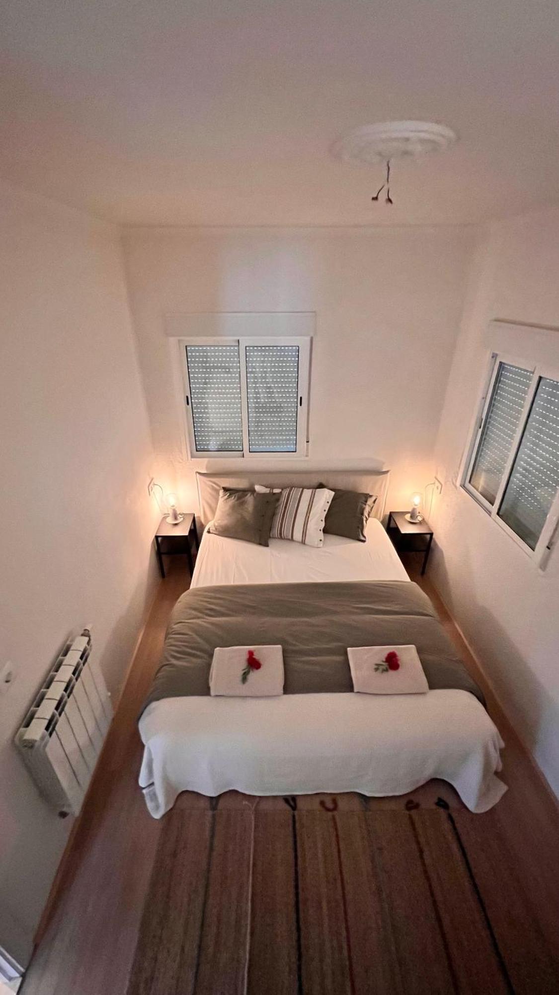 Arriba Stijlvol Appartement Met Zwembad En Tuin 科尼尔-德拉弗龙特拉 外观 照片