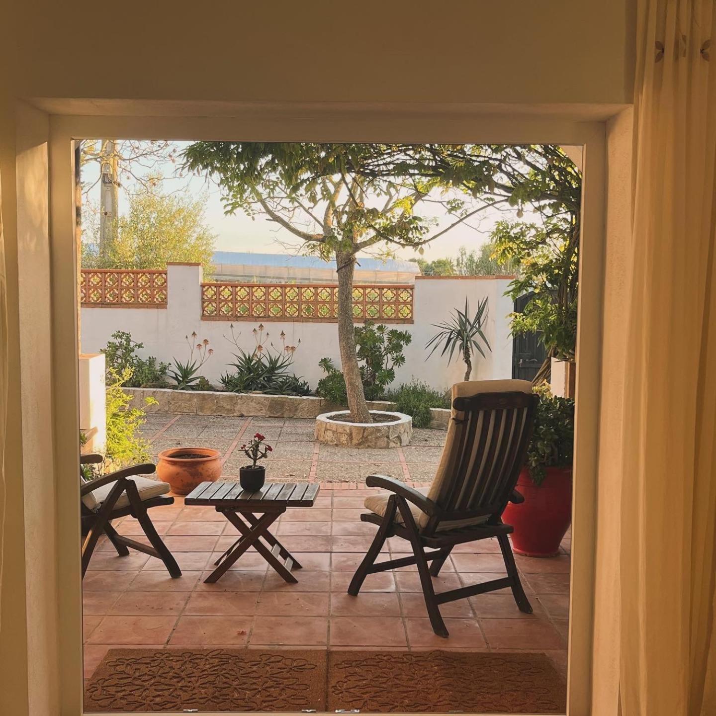 Arriba Stijlvol Appartement Met Zwembad En Tuin 科尼尔-德拉弗龙特拉 外观 照片