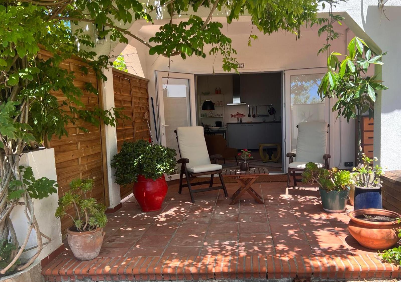 Arriba Stijlvol Appartement Met Zwembad En Tuin 科尼尔-德拉弗龙特拉 外观 照片